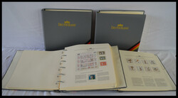 Deutschland: Sammlung in 4 Spezial-Alben mit zahlreichen Marken, ...